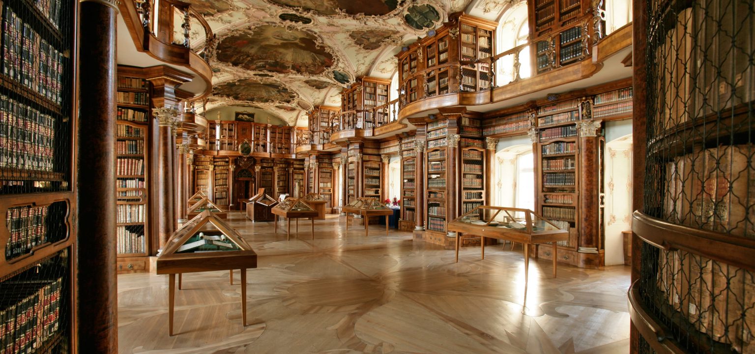 Barocksaal2 Quer Stiftsbibliothek Stgallen Min