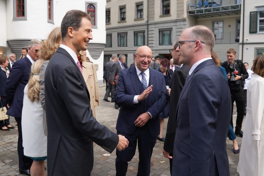 Im Gespräch: Erbprinz Alois von und zu Liechtenstein mit Armin Bossart.