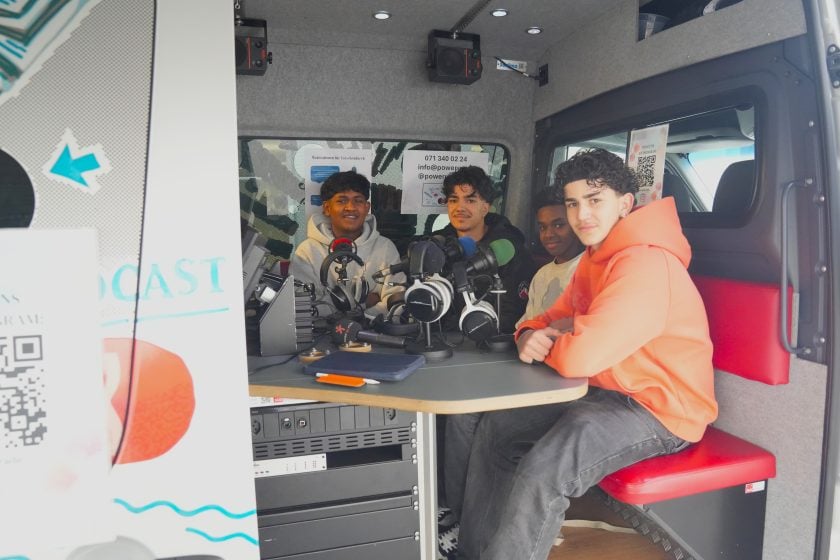 Platz Genommen Im Radiobus