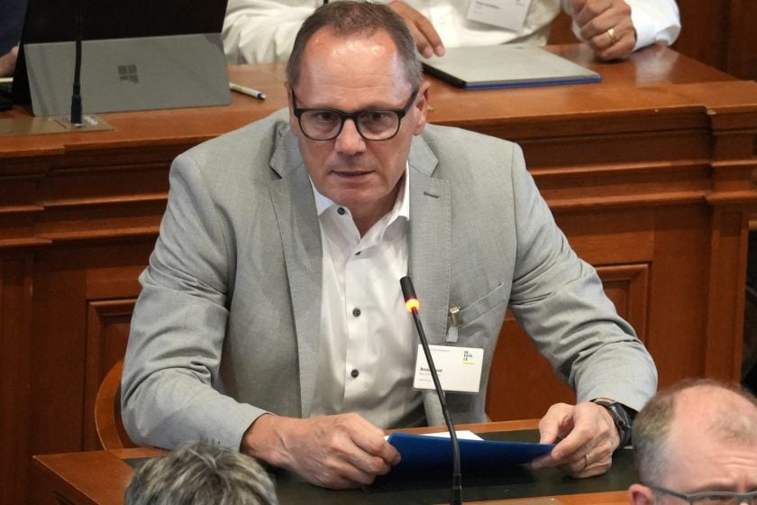 Kollegienrat Bruno Good, Präsident der vorberatenden Kommission betreffend Ausgleichsdekret.