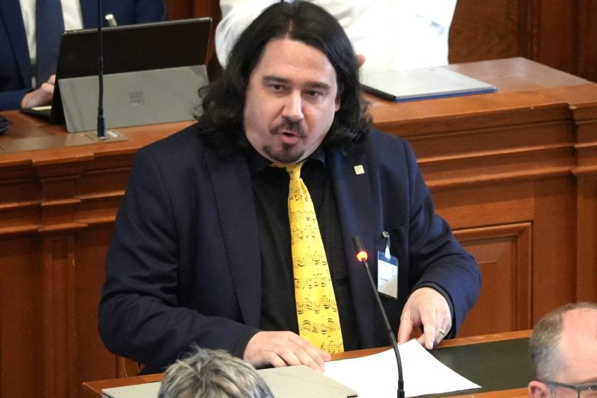 Kollegienrat Thomas Halter, Präsident der vorberatenden Kommission betreffend Orgel-Ersatzbeschaffung.
