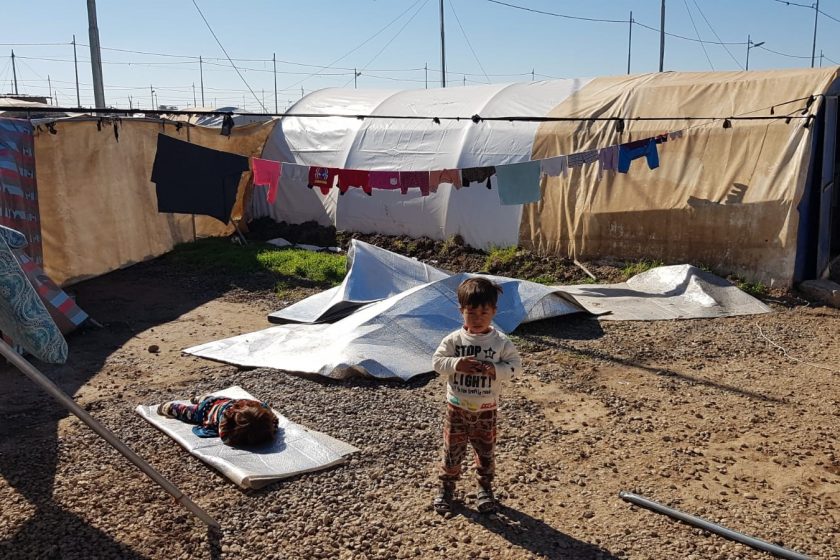 Für das Flüchtlingscamp Sardasht, Sinjar, Nordirak, werden dringend neue Zelte gebraucht. Der Administrationsrat hat dafür einen Beitrag von 20'000 Franken gesprochen. Bild: Nicole Schilling